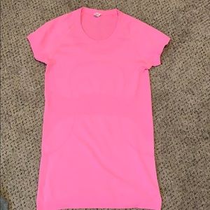 Lululemon Swiftly Tech